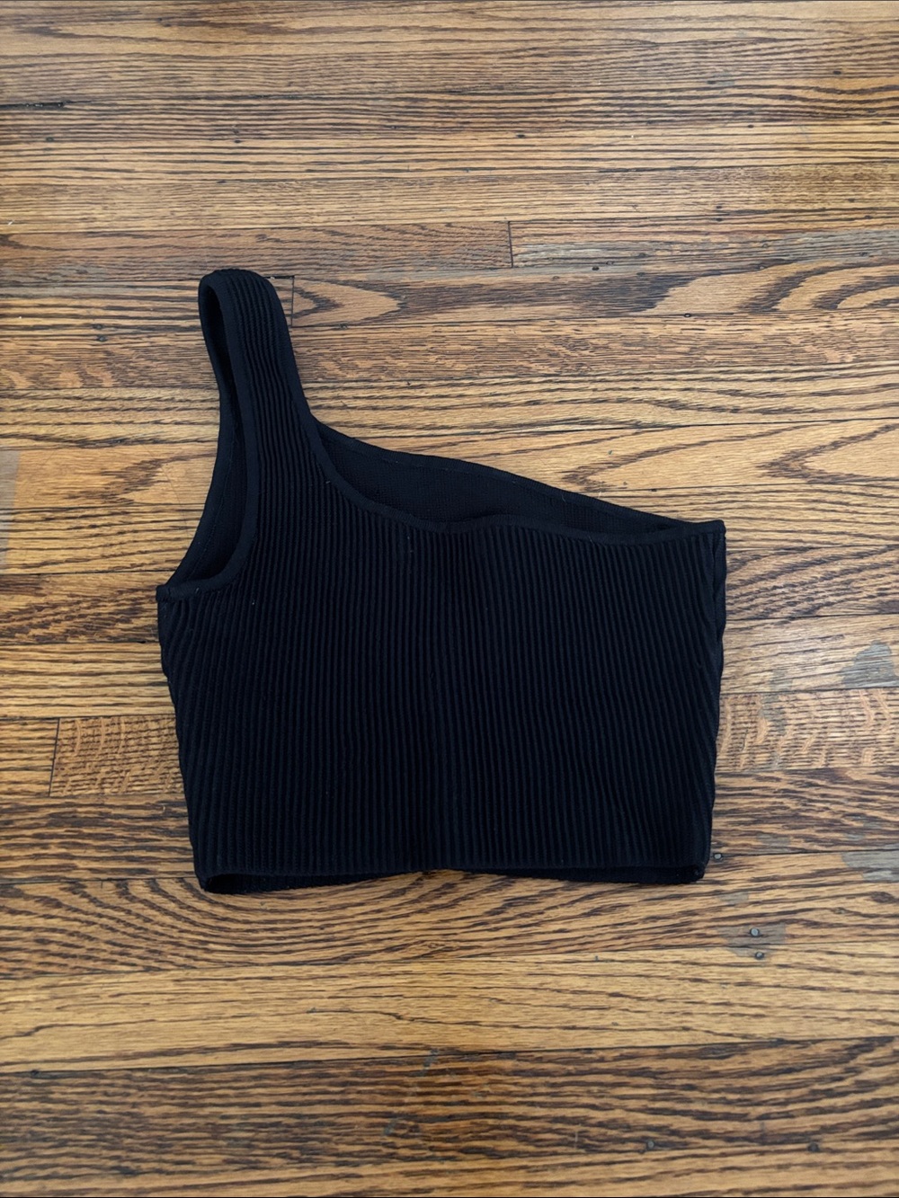 Babaton Black One-Shoulder Ribbed Crop Top